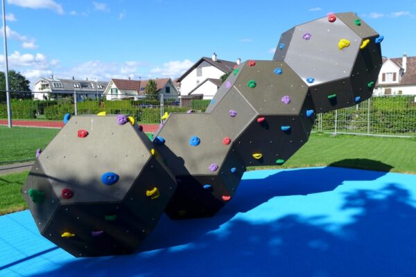 1386