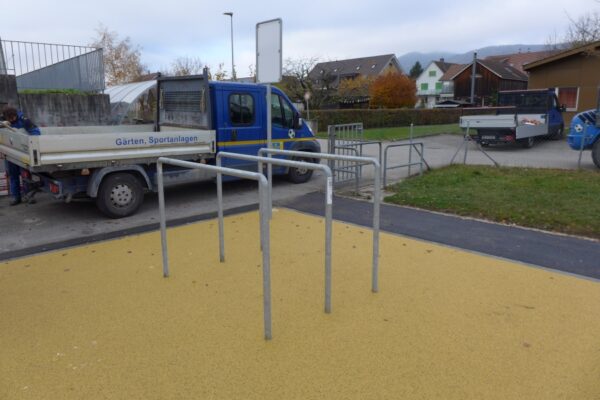 2232
