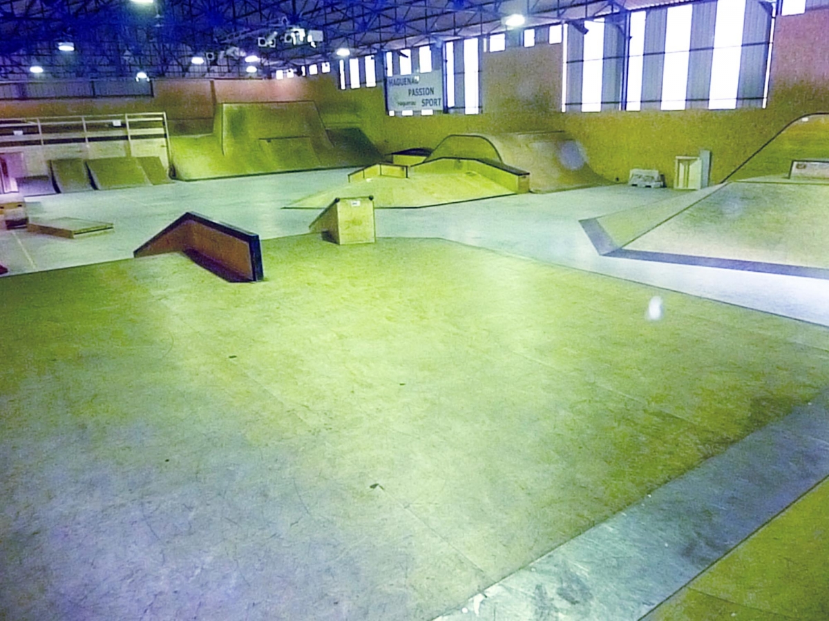 F Haguenau - Skatepark intérieur